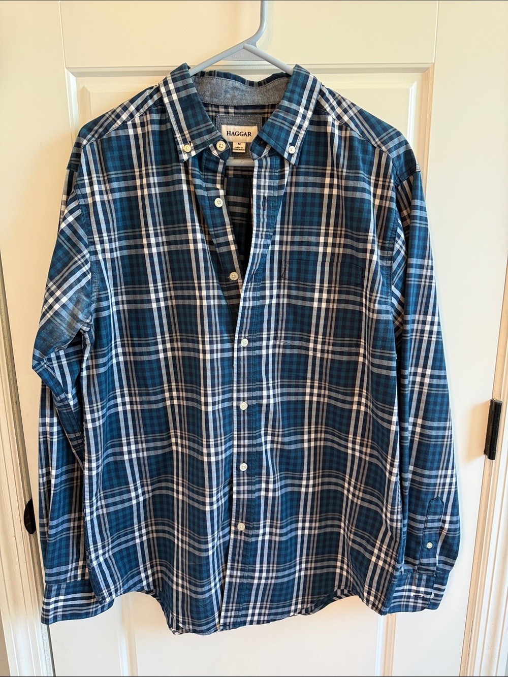 Haggar Men's Plaid Button Down Shirt Size Medium